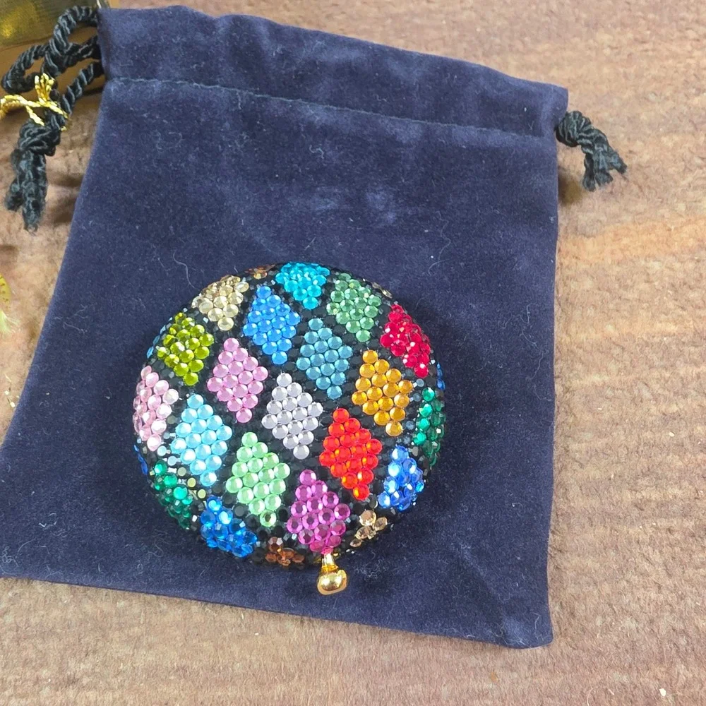 Estee Lauder Compact Womens OS Multicolor New Harlequin Crystal by K. Baumann